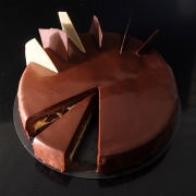 Ultime- עוגת שוקולד-וניל של פייר הרמה