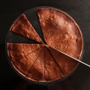 עוגת פאדג' שוקולד מ-5 מרכיבים